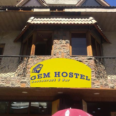 Gem Hostel Yerevan Exterior foto
