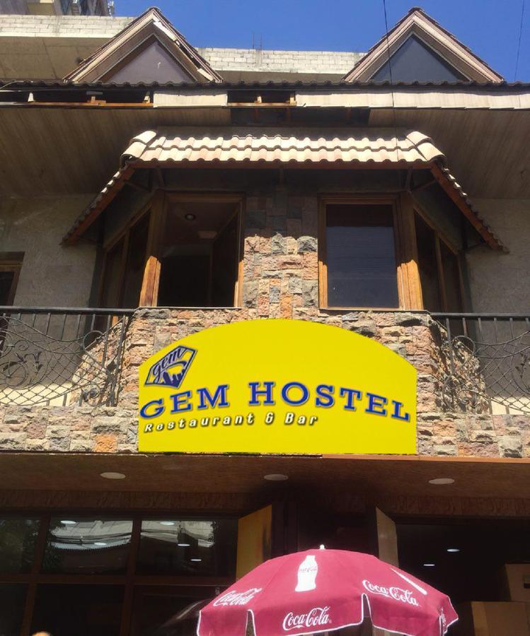 Gem Hostel Yerevan Exterior foto